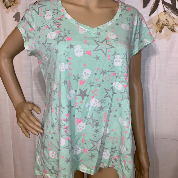 No boundaries skulls pattern tee - Picture 1 of 5